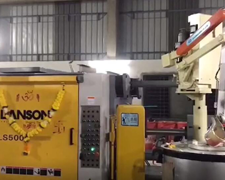 午夜国产在线观看机械部分海外客户现场生产视频